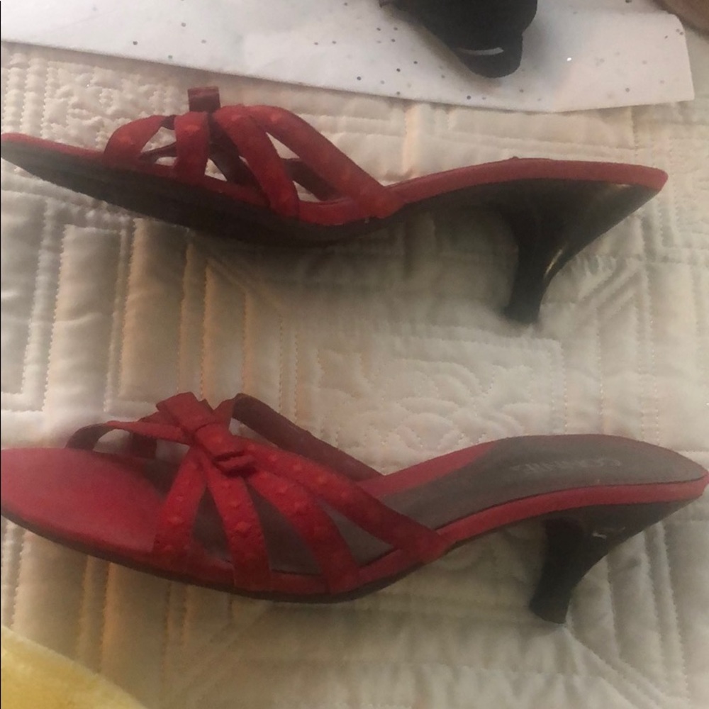 Red sandal/heels - Picture 2 of 5